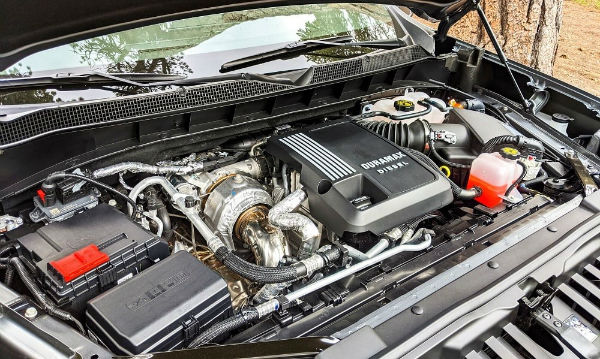 Duramax Turbo Diesel Engine