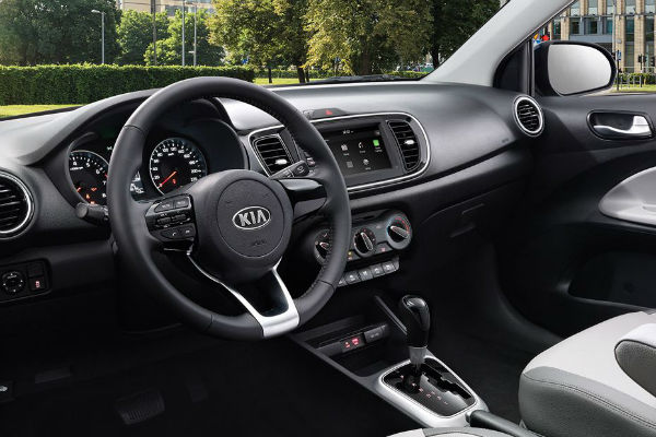 2023 Kia Pegas Interior