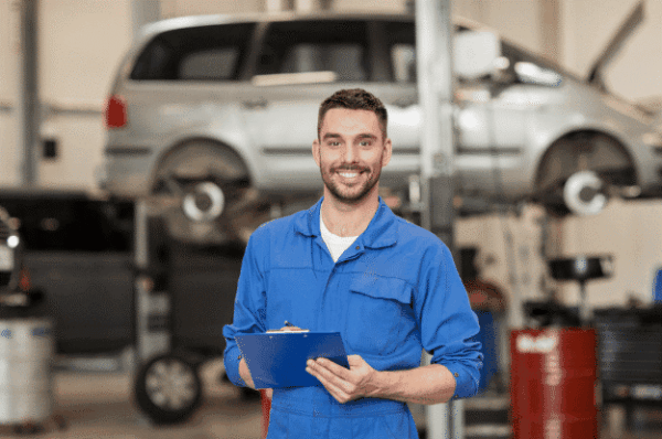 Car Mechanic at MechanicAnswer