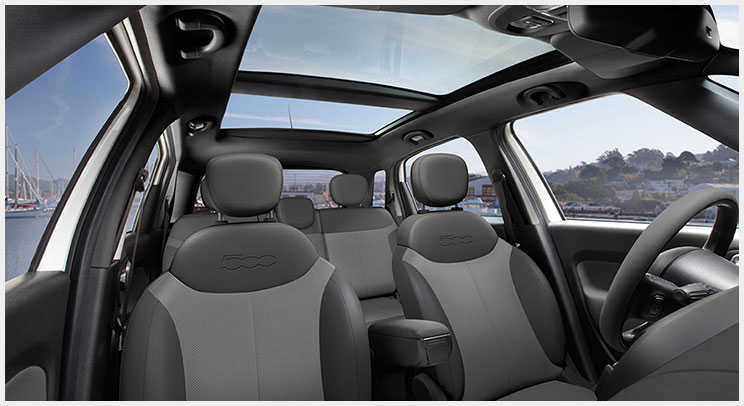 2016 Fiat 500L Interior Cabin