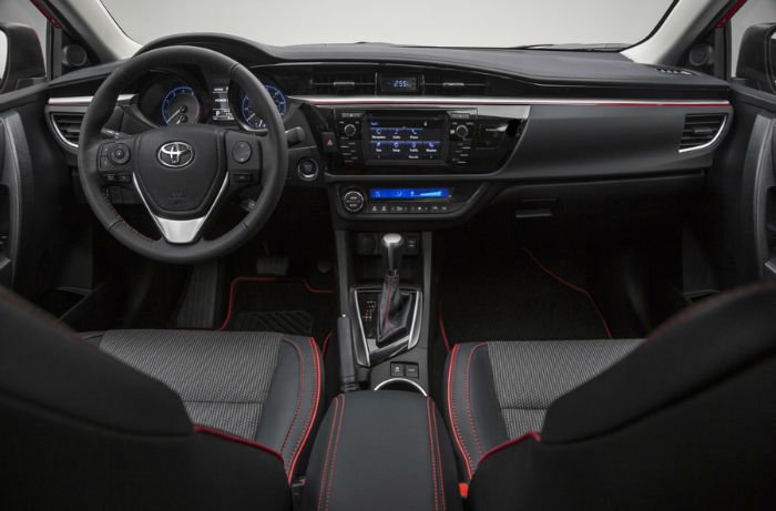 2016 Toyota Avalon Black Interior