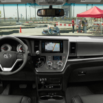 2016 Toyota Sienna SE Interior