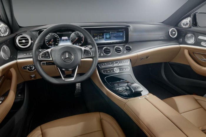 2017 Mercedes-Benz S-Class Interior