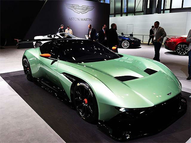 Aston Martin Vulcan 2016