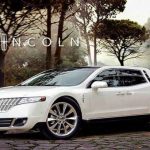 2017 Lincoln Town Car Model