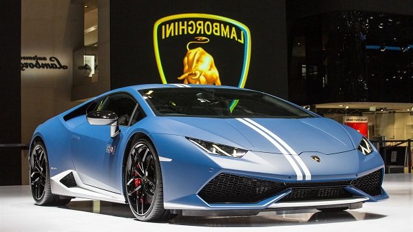 2018 Lamborghini Huracan Performante Blue