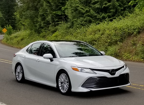 2018 Toyota Camry XLE Model