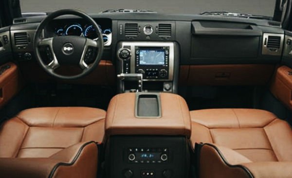 2018 Hummer H3 Interior