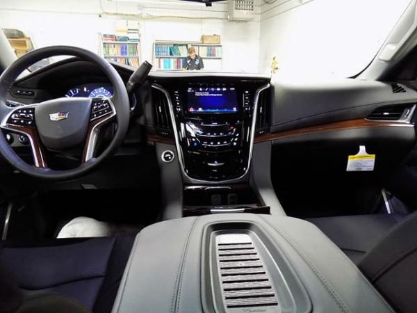 Cadillac Escalade 2019 Interior