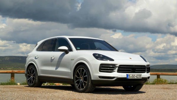 2019 Porsche Cayenne Hybrid