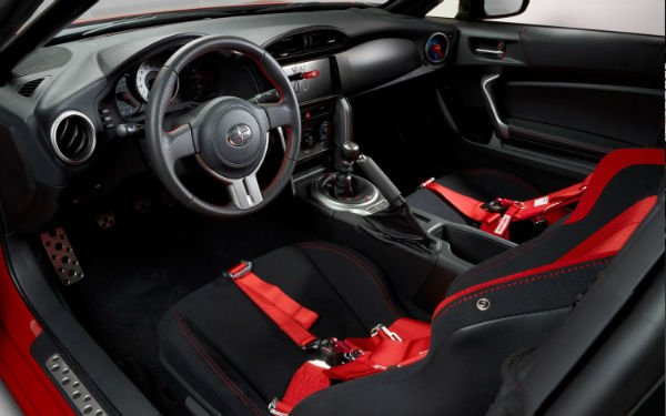 Scion FRS 2020 Interior