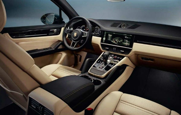 2020 Porsche Cayenne Turbo Interior