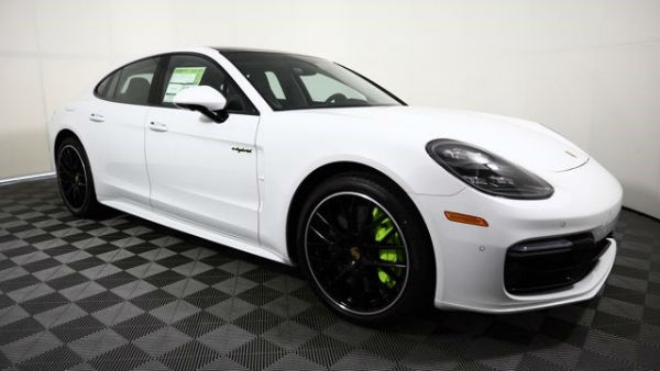 2020 Porsche Panamera Turbo S