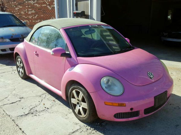  Volkswagen escarabajo rosa