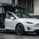 Tesla Model X 2021