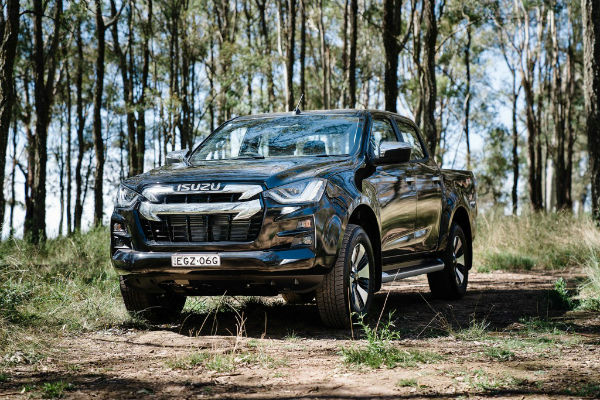 2022 Isuzu D-Max Black