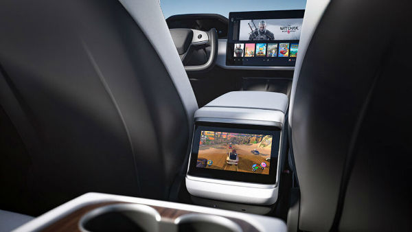 2022 Tesla Model S Inside Interior