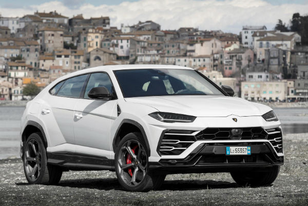 Lamborghini Urus EVO 2022