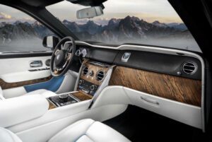 2022 Rolls-Royce Cullinan Interior