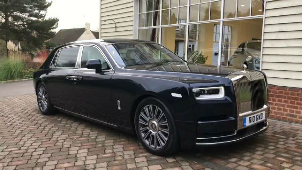 2022 Rolls-Royce Phantom Black
