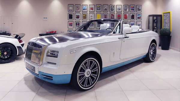 2022 Rolls-Royce Phantom Drophead