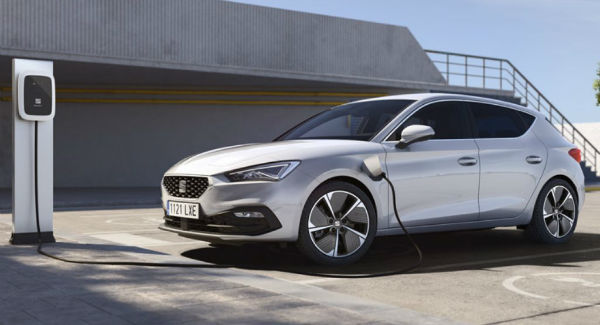 2022 SEAT Leon UK e-Hybrid