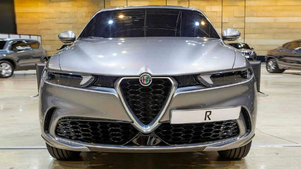 Alfa Romeo 2022 SUV