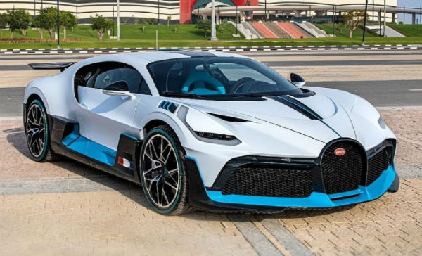 Bugatti Divo 2022