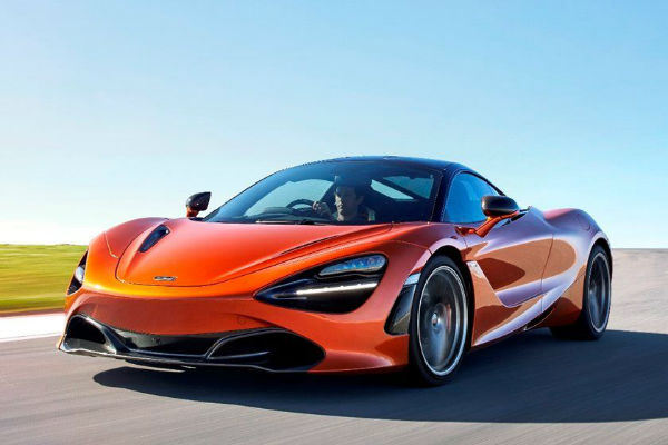 2022 McLaren 720s