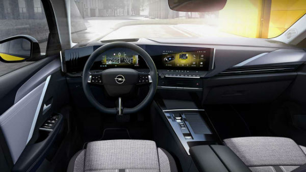 2022 Opel Astra Interior