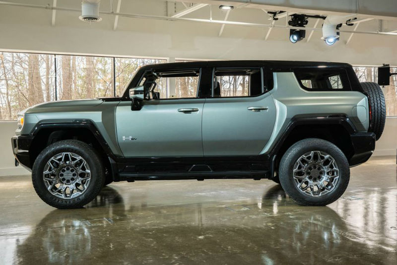 2023 Hummer SUV