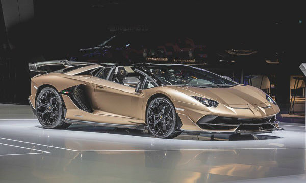 2023 Lamborghini Aventador SVJ Roadster