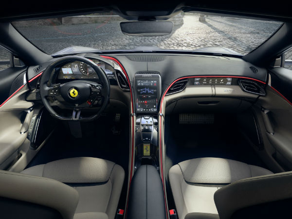 2023 Purosangue Interior 