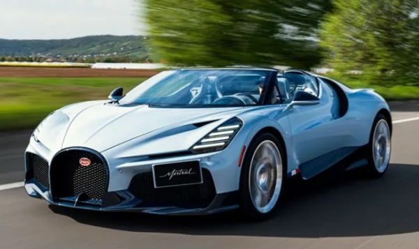 2026 Bugatti Mistral Hypercar