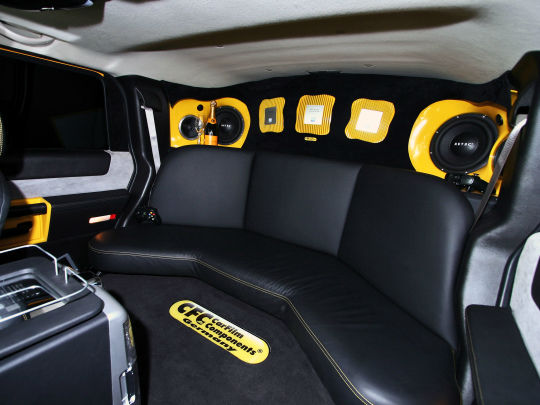 2022 Hummer H2 Inside