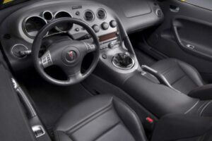 2022 Pontiac Solstice Interior