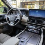 2023 Lincoln Aviator Sync 4