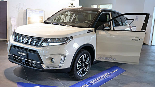 2023 Suzuki Grand Vitara Car