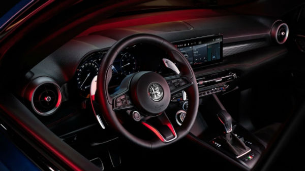 2023 Alfa Romeo Tonale Interior