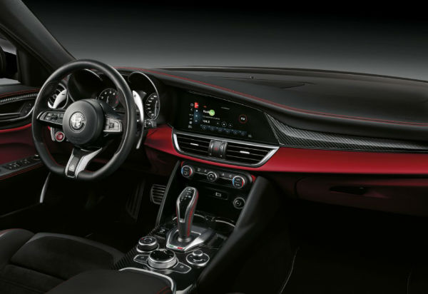 Alfa Romeo Giulietta Interior 2023