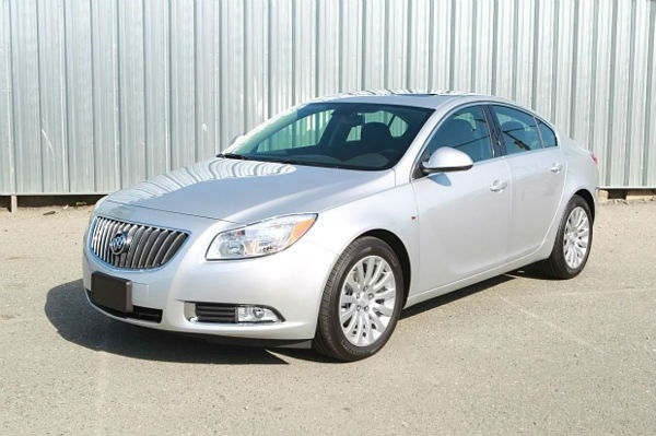 Buick Regal CXL 2011