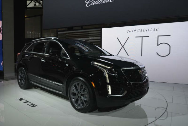 Cadillac XT5 Black