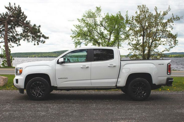 2023 GMC Canyon Elevation