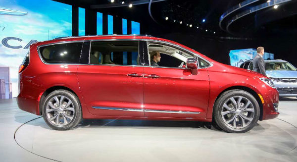 2023 Pacifica Hybrid AWD