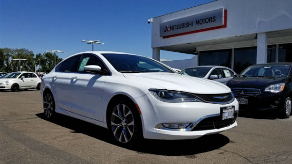 Chrysler 200c