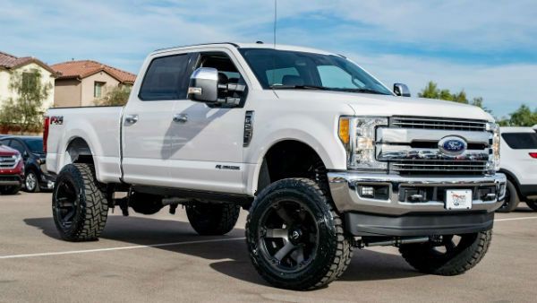 Ford F250 Lifted