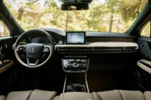 2023 Lincoln Corsair Interior