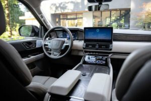 2023 Lincoln Navigator Interior