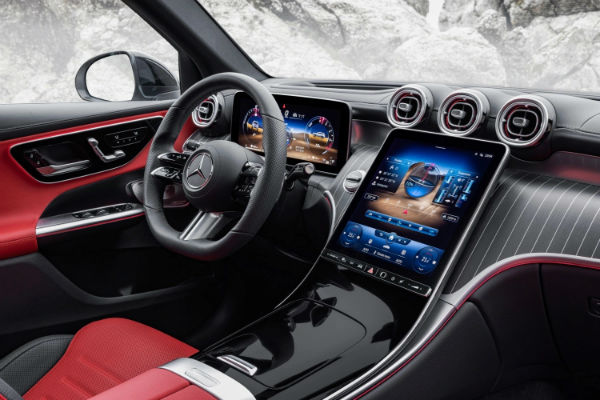 2023 Mercedes-Benz GLC Interior