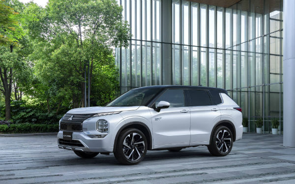 2023 Mitsubishi Outlander PHEV